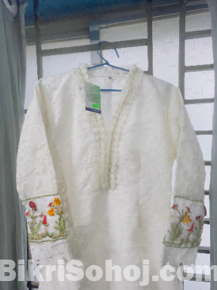 Brand New Stylish Ladies Two Piece – Unused (Urgent Sell)”